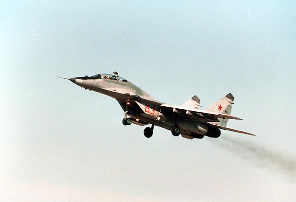 MiG-29UB_01.jpg (19960 bytes)